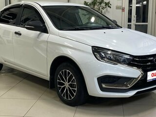 2024 Lada (ВАЗ) Vesta I Рестайлинг (NG), белый, 1218000 рублей, вид 1