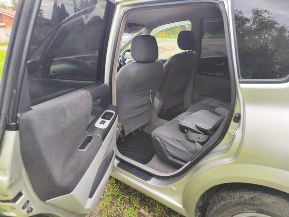 2002 Toyota Opa I, серебристый - вид 14