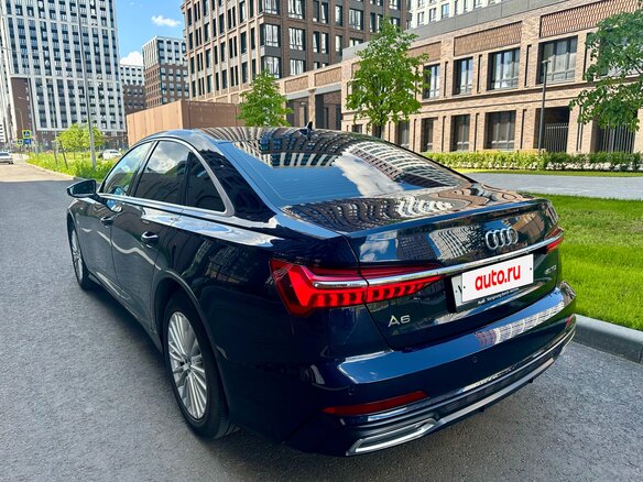 2020 Audi A6 40 TDI V (C8), синий, 3690000 рублей - вид 5