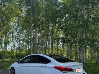 2015 Hyundai i40 I Рестайлинг, белый, 1200000 рублей, вид 2