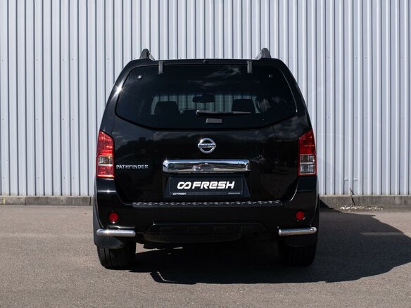 2011 Nissan Pathfinder III Рестайлинг, чёрный - вид 3