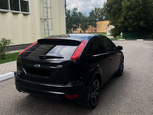 2010 Ford Focus II Рестайлинг, чёрный - вид 15