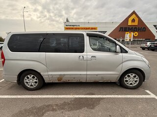 2008 Hyundai Grand Starex I, серый, 950000 рублей, вид 3