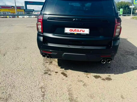 2022 Chevrolet Tahoe V, чёрный, 8480000 рублей, вид 5