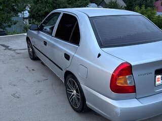 2005 Hyundai Accent II Рестайлинг, серебристый, 255000 рублей, вид 4