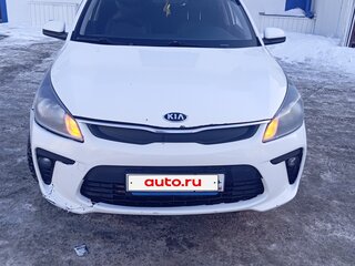 2017 Kia Rio IV, белый, 690000 рублей, вид 2