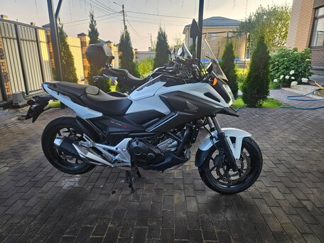 2019 Honda NC 750X, белый, 700000 рублей, вид 3