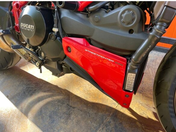 2014 Ducati Streetfighter, красный, 680000 рублей - вид 4