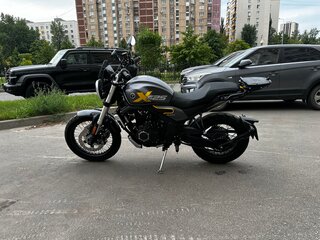 Voge AC525X