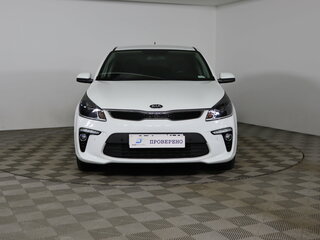 2017 Kia Rio IV, белый, 1299990 рублей, вид 2