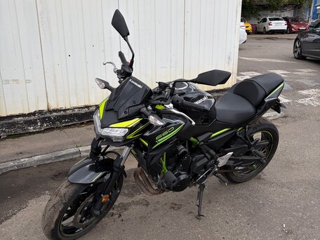 2021 Kawasaki Z 650, зелёный, 599999 рублей, вид 2