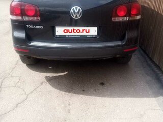 2009 Volkswagen Touareg I Рестайлинг, чёрный, 1000000 рублей, вид 2