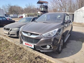 2014 Hyundai ix35 I Рестайлинг, коричневый, 1200000 рублей, вид 3