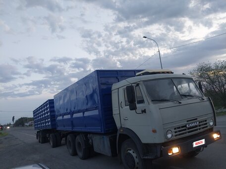 1991 КамАЗ 53212, серый, 2400000 рублей, вид 2