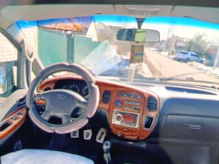 2000 Hyundai Starex I, серый, 650000 рублей, вид 4