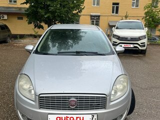 2011 Fiat Linea, белый, 440000 рублей, вид 2
