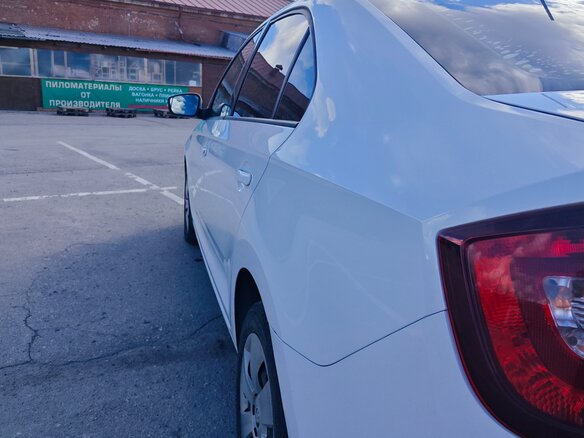 2017 Skoda Rapid I Рестайлинг, белый, 1020000 рублей - вид 6
