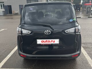 2020 Toyota Sienta II Рестайлинг, чёрный, 1300000 рублей, вид 4