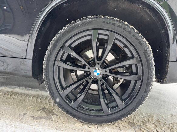 2017 BMW X5 35i III (F15), чёрный, 4200000 рублей - вид 12