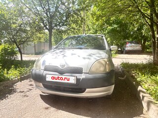 2000 Toyota Vitz I (P10), серебристый, 350000 рублей, вид 2