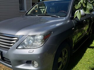2011 Lexus LX 570 III, серебристый, 3200000 рублей, вид 2