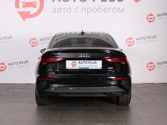 2022 Audi A3 IV (8Y), чёрный, 3500000 рублей - вид 3