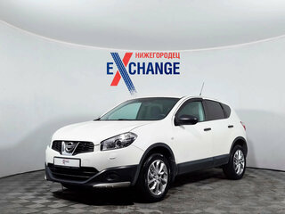 2013 Nissan Qashqai I Рестайлинг, белый, 949000 рублей, вид 1