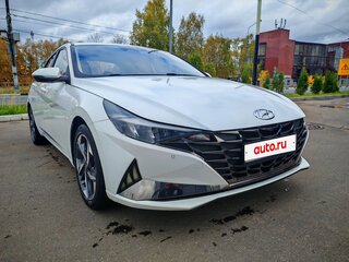 2021 Hyundai Elantra VII (CN7), белый, 2030000 рублей, вид 4