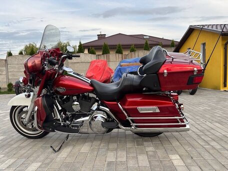2008 Harley-Davidson Electra Glide, красный, 630000 рублей, вид 2