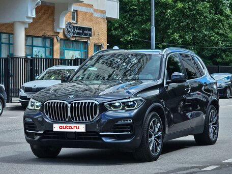 2020 BMW X5 30d IV (G05/G18), серый, 5850000 рублей, вид 1