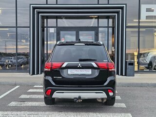 2021 Mitsubishi Outlander III Рестайлинг 3, чёрный, 2587000 рублей, вид 5