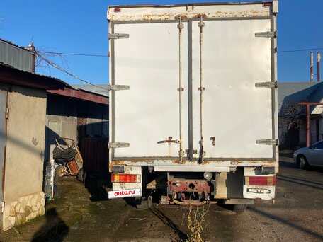 2001 Iveco EuroTech, белый, 650000 рублей, вид 2