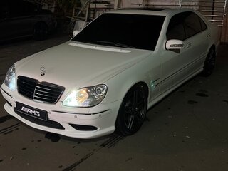 2001 Mercedes-Benz S-Класс 500 Long IV (W220), белый, 1300000 рублей, вид 1