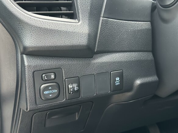 2013 Toyota Corolla XI (E160, E170, E180), белый - вид 11