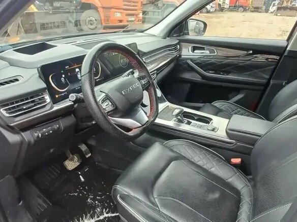 2022 Exeed VX I, серый, 2500000 рублей - вид 8