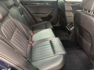 2019 Skoda Superb III Рестайлинг, синий, 3399800 рублей, вид 4