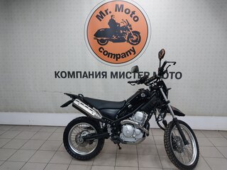 Yamaha XG250 Tricker