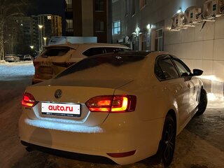 2012 Volkswagen Jetta VI, белый, 580000 рублей, вид 2