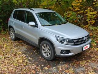 2013 Volkswagen Tiguan I Рестайлинг, серебристый, 1500000 рублей, вид 2