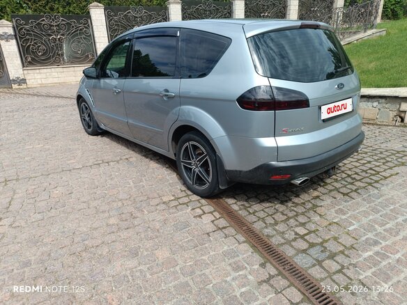 2008 Ford S-MAX I, серебристый - вид 2