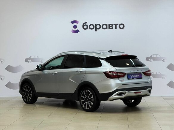 2024 Lada (ВАЗ) Vesta SW Cross I Рестайлинг (NG), серебристый, 1650000 рублей - вид 5