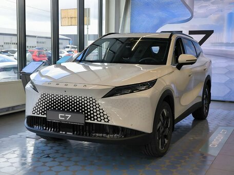 Omoda C7