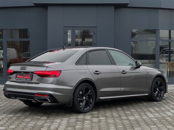 2021 Audi A4 40 TFSI V (B9) Рестайлинг, серый - вид 3