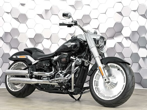 2021 Harley-Davidson Fat Boy, чёрный, 2249000 рублей
