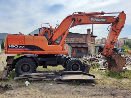 2013 Doosan Solar, оранжевый, 6650000 рублей, вид 1