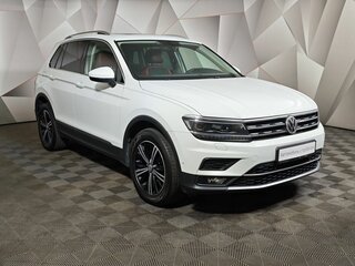 2017 Volkswagen Tiguan II, серый, 2497000 рублей, вид 3