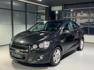 2013 Chevrolet Aveo II, чёрный, 730000 рублей, вид 1