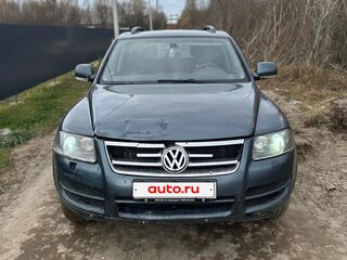 2006 Volkswagen Touareg I, серый, 500000 рублей, вид 2