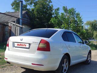 2012 Skoda Octavia II (A5) Рестайлинг, белый, 650000 рублей, вид 5