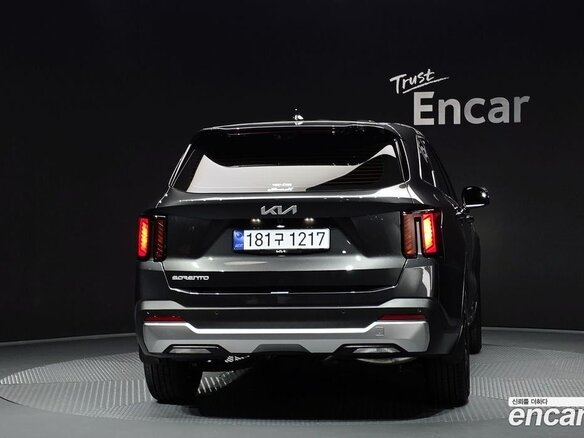 2026 Kia Sorento IV Рестайлинг, серый, 5994000 рублей - вид 2